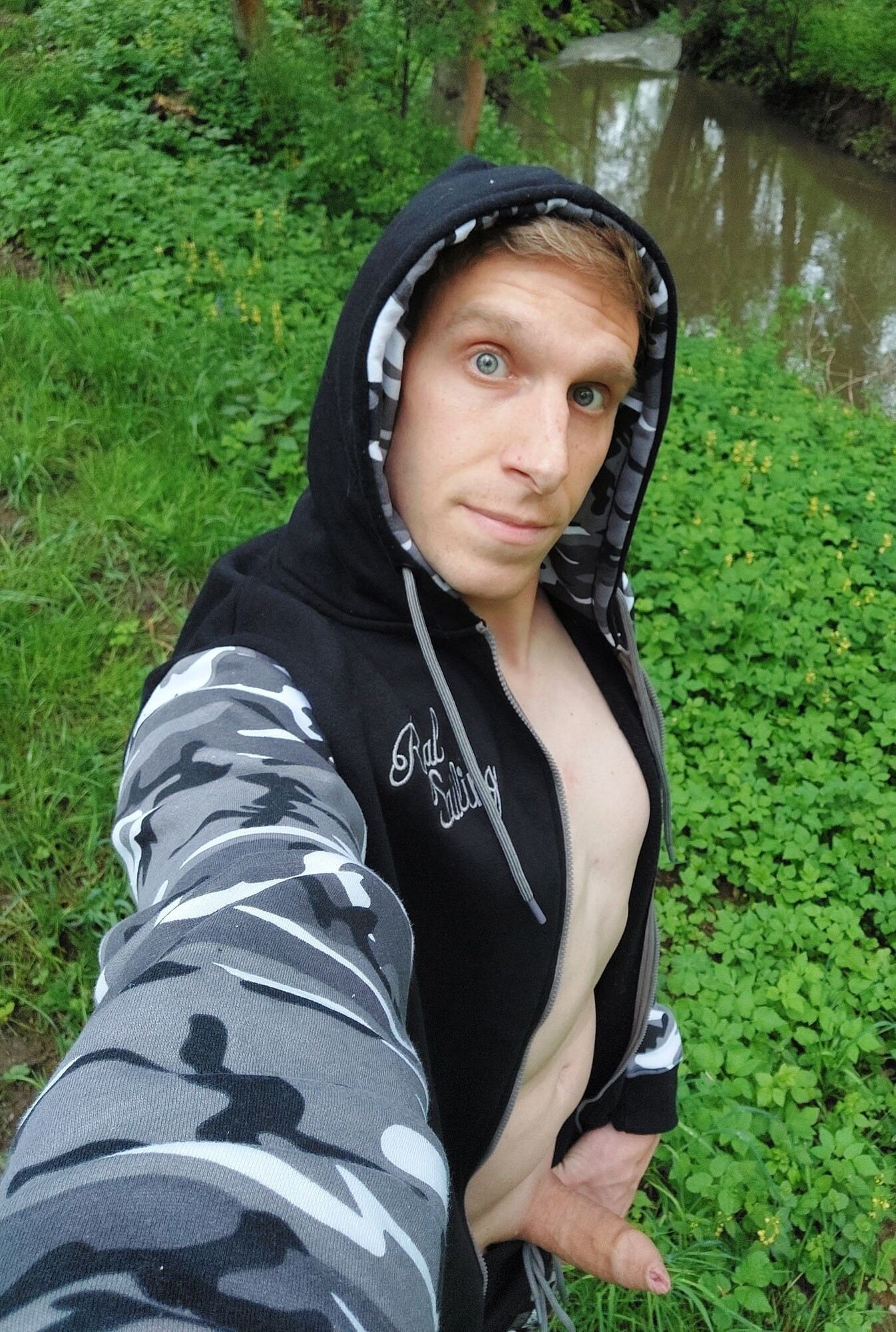 penis outdoor 