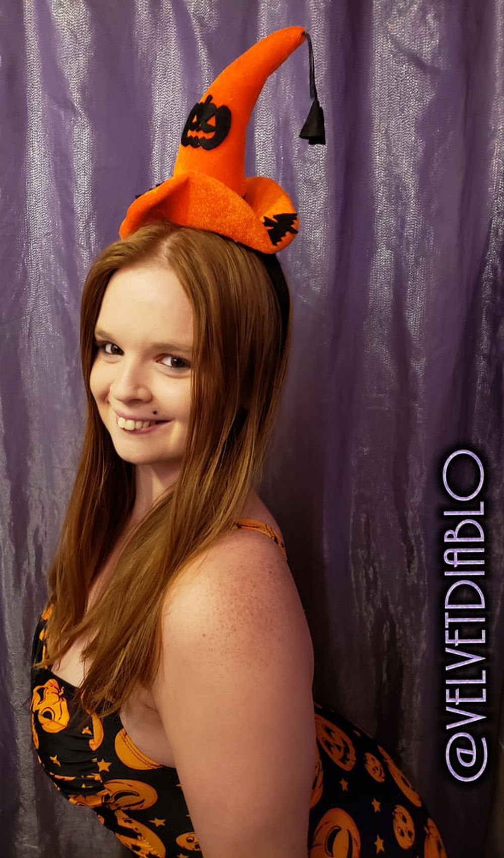 Week 198 - Redhead Halloween Costumes #16