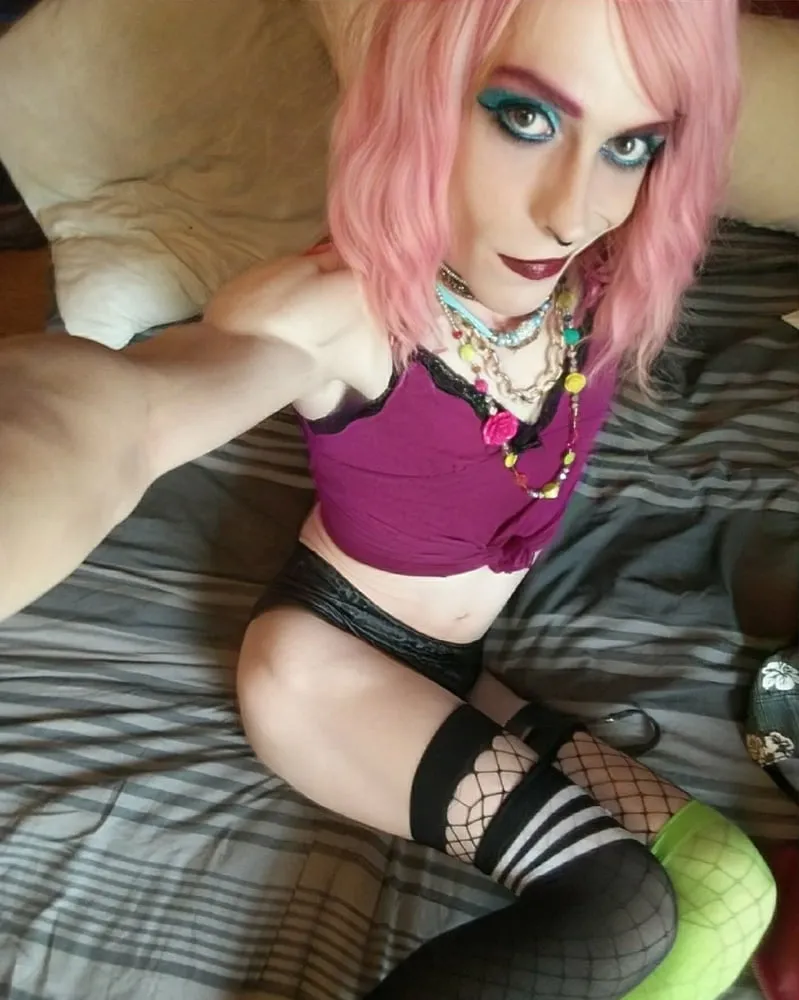 Jessy Sky E-TGIRL No1